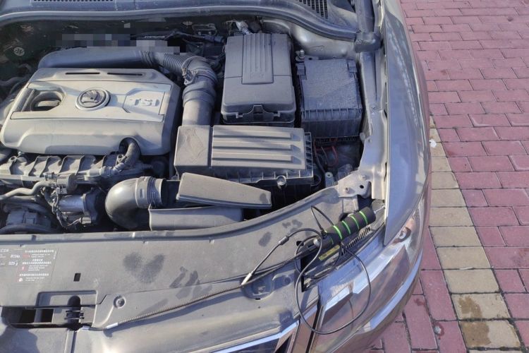 Used Skoda Superb 2013 1.8TSI Automatic MingShi Edition Engine Bay Left