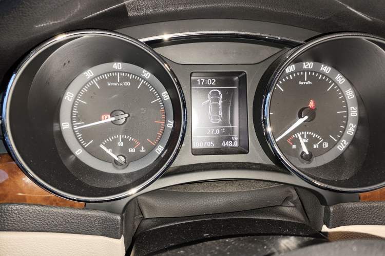 Used Skoda Superb 2013 1.8 TSI Manual MingShi Edition Instrument Cluster