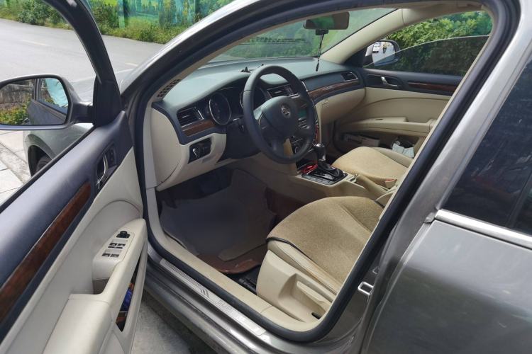 Used Skoda Superb 2013 1.8TSI Automatic MingShi Edition Interior 3
