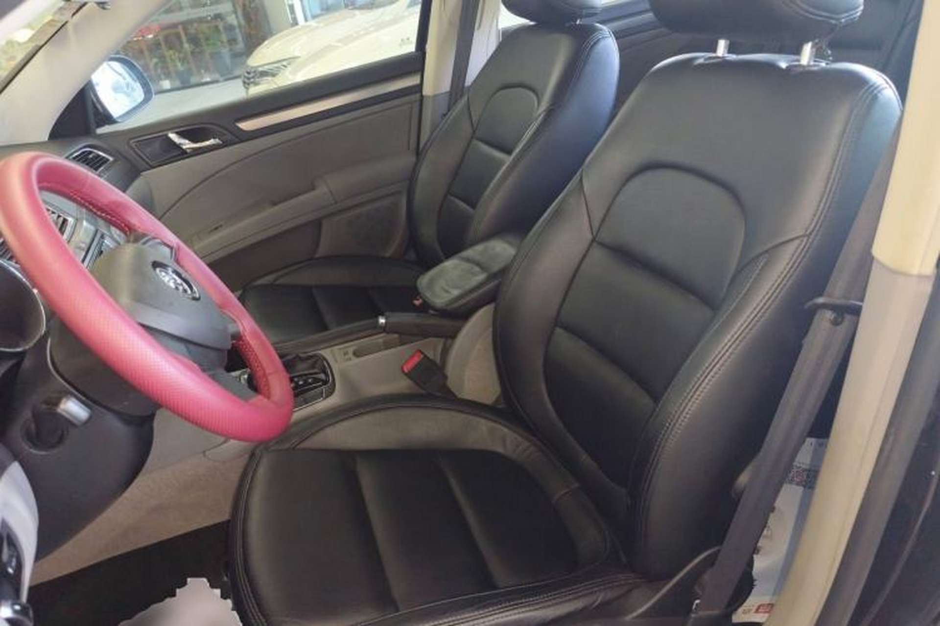 Used Skoda Superb 2013 1.4TSI DSG Sport Edition Left Front Seat