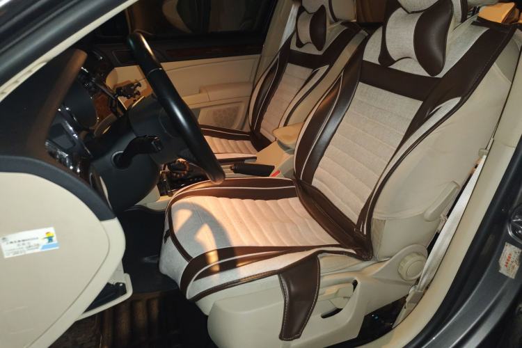 Used Skoda Superb 2013 1.8TSI Automatic MingShi Edition Left Front Seat