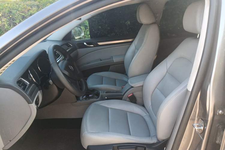 Used Skoda Superb 2013 1.4TSI DSG Sport Edition Left Front Seat