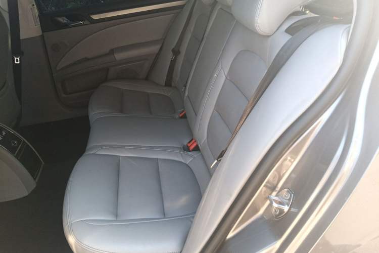 Used Skoda Superb 2013 1.4TSI DSG Sport Edition Left Rear Seat