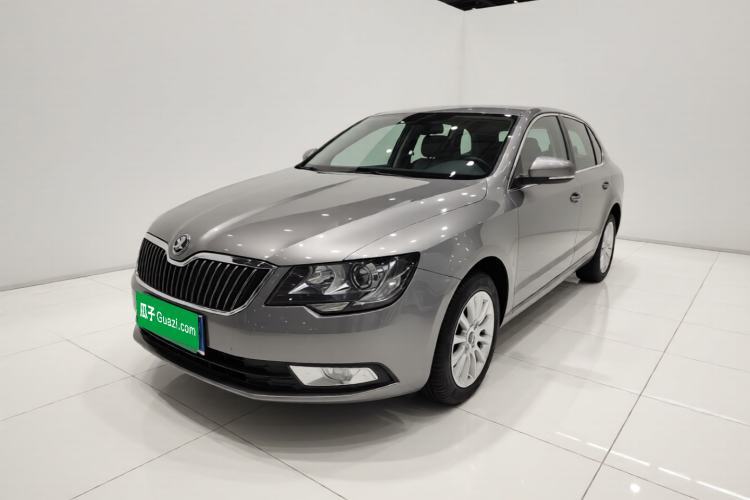 Used Skoda Superb 2013 1.8TSI Automatic MingShi Edition Guazi used car, China used car export, Used car for sale, Used cars, Cheapest cars for sale