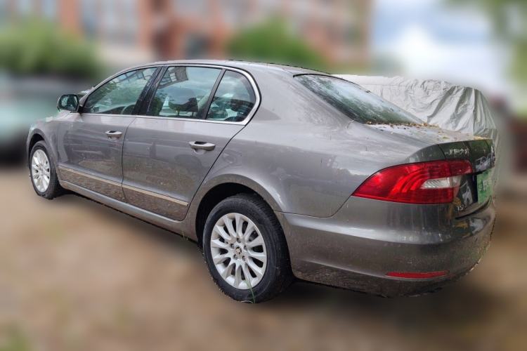 Used Skoda Superb 2013 1.4 TSI DSG Prestige Edition Rear Left 45 Deg