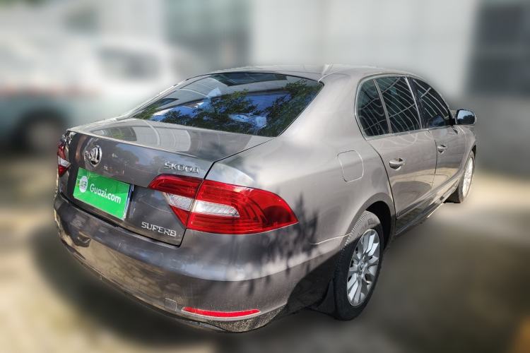 Used Skoda Superb 2013 1.8TSI Automatic MingShi Edition Rear Right 45 Deg