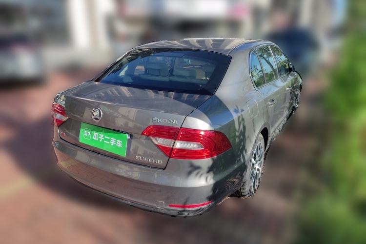 Used Skoda Superb 2013 1.8TSI Automatic MingShi Edition Rear Right 45 Deg