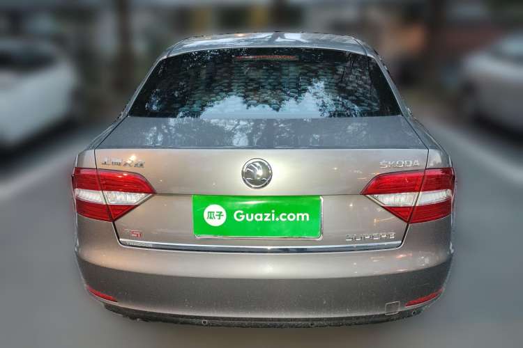 Used Skoda Superb 2013 1.8 TSI Manual MingShi Edition Rear