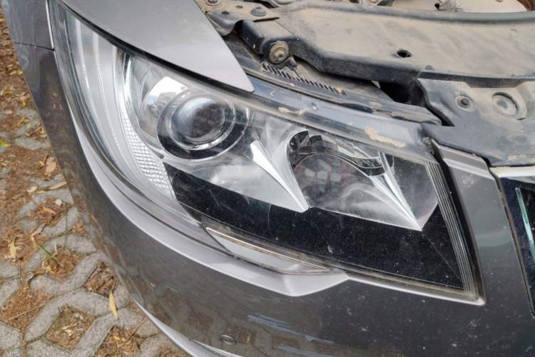 Used Skoda Superb 2013 1.4 TSI DSG Prestige Edition Right Front Headlight