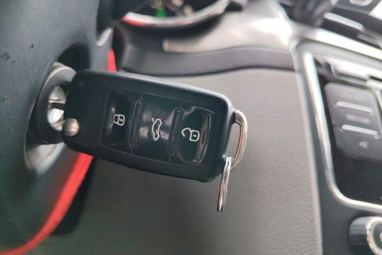 Used Skoda Superb 2013 1.4 TSI DSG Prestige Edition Vehicle Key