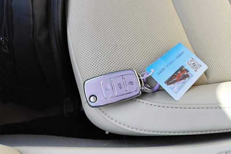 Used Skoda Superb 2013 1.8TSI Automatic Yashi Edition Vehicle Key