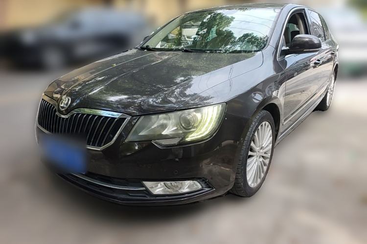 Used Skoda Superb 2013 1.8TSI Automatic Yashi Edition Guazi used car, China used car export, Used car for sale, Used cars, Cheapest cars for sale