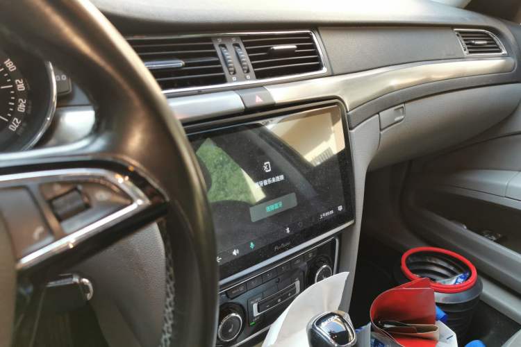 Used Skoda Superb 2013 1.8TSI Automatic Yashi Edition Audio And AC Panel