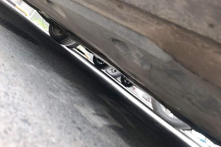 Used Skoda Superb 2013 1.8TSI Automatic Yashi Edition Chassis Front Right