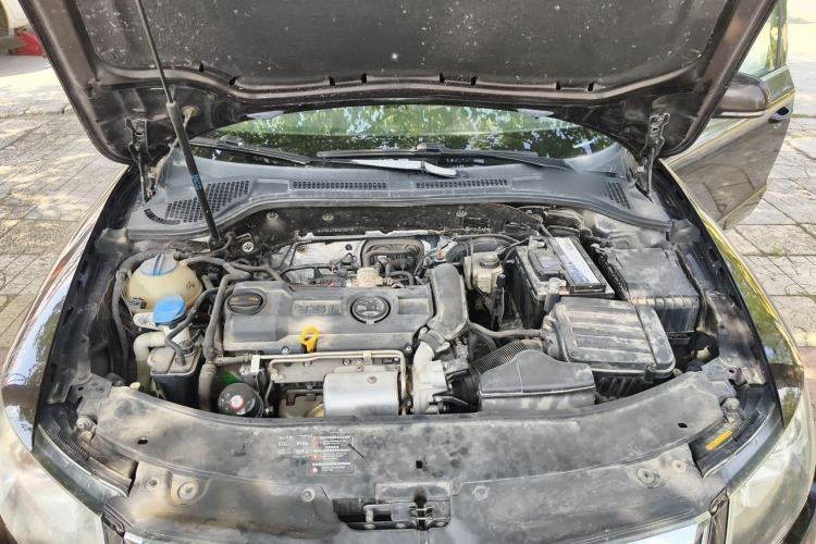 Used Skoda Superb 2013 1.4TSI DSG Sport Edition Engine Bay