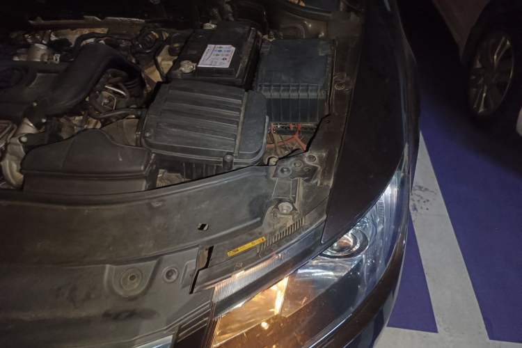 Used Skoda Superb 2013 1.4TSI DSG Sport Edition Engine Bay Left