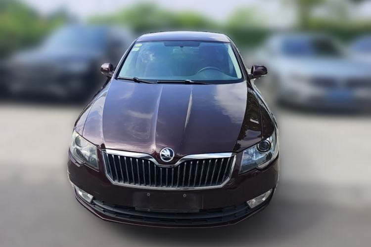 Used Skoda Superb 2013 1.4TSI Manual Shengshi Edition Front