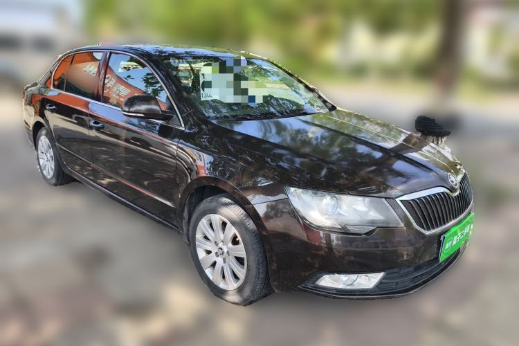 Used Skoda Superb 2013 1.4TSI DSG Sport Edition Front Right 45 Deg