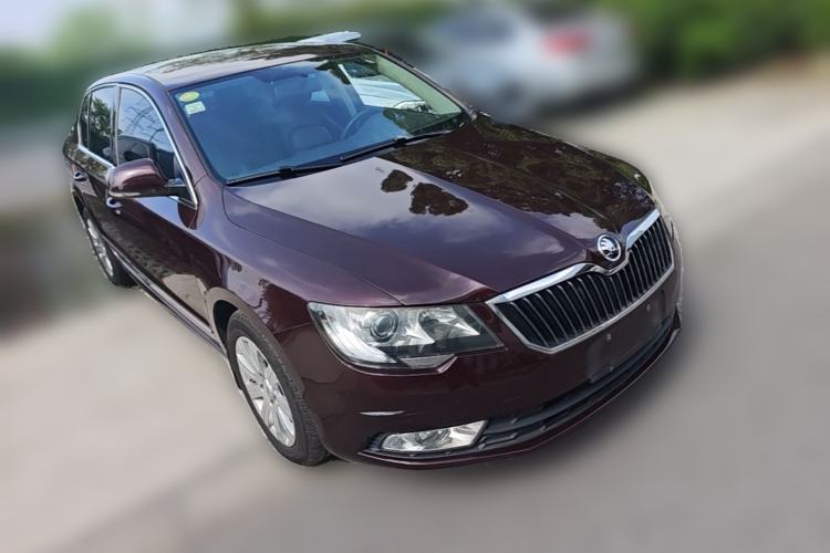 Used Skoda Superb 2013 1.4TSI Manual Shengshi Edition Front Right 45 Deg