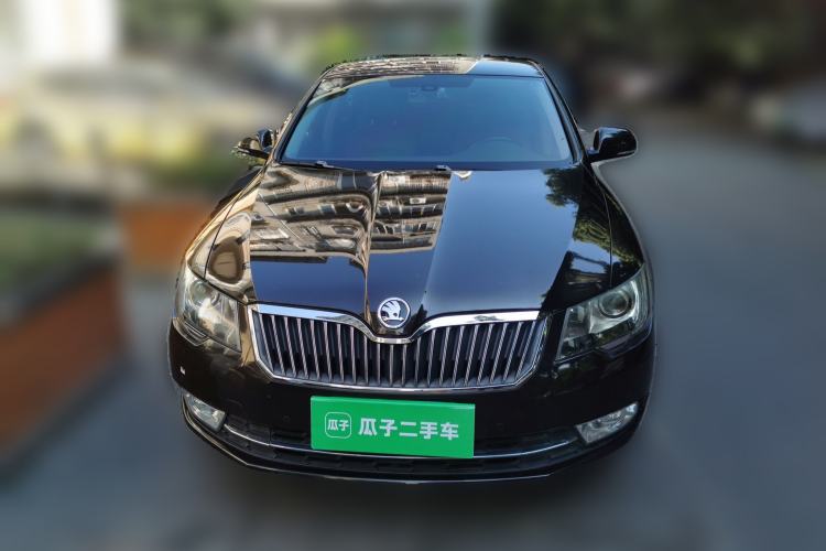 Used Skoda Superb 2013 1.8TSI Automatic Yashi Edition Front