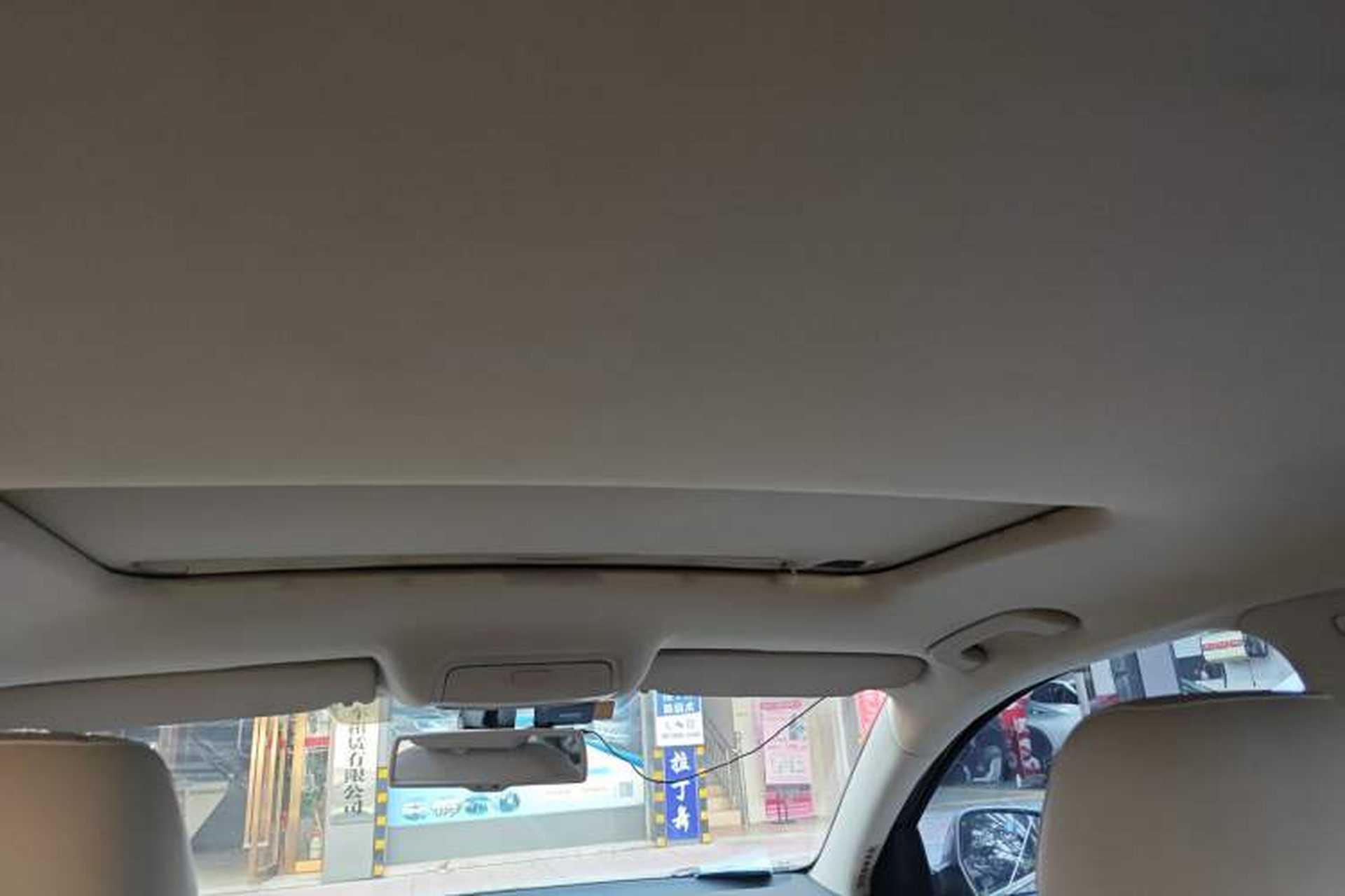 Used Skoda Superb 2013 1.8TSI Automatic MingShi Edition Headliner