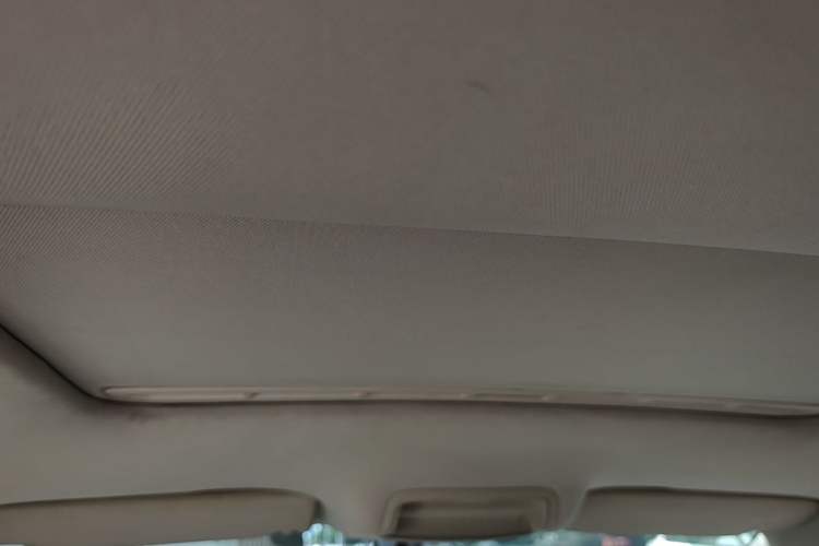 Used Skoda Superb 2013 1.8TSI Automatic Yashi Edition Headliner