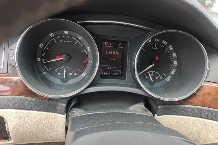 Used Skoda Superb 2013 1.8TSI Automatic Yashi Edition Instrument Cluster