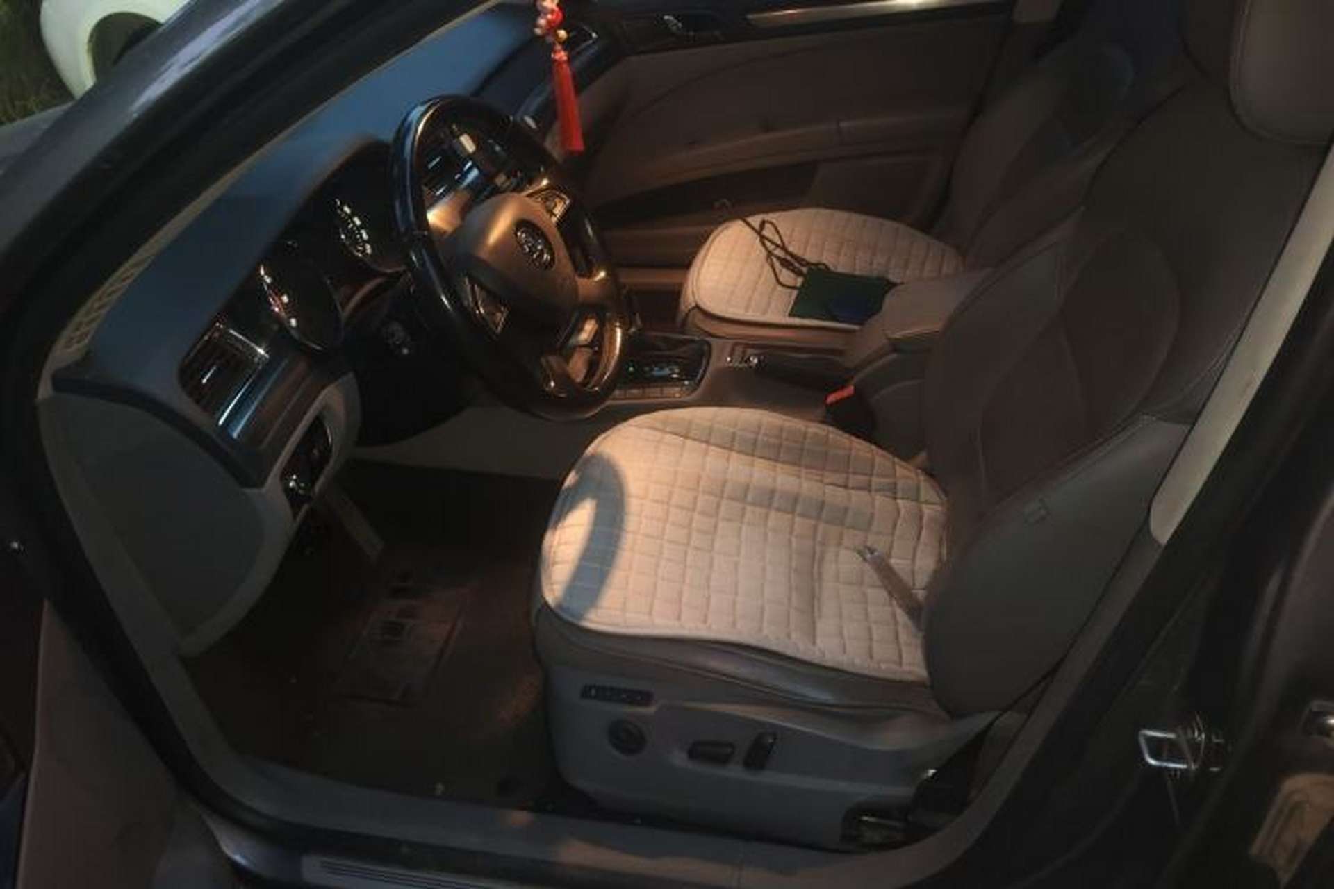 Used Skoda Superb 2013 1.8TSI Automatic Yashi Edition Left Front Seat