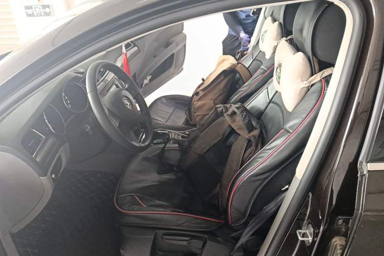 Used Skoda Superb 2013 1.4TSI DSG Sport Edition Left Front Seat