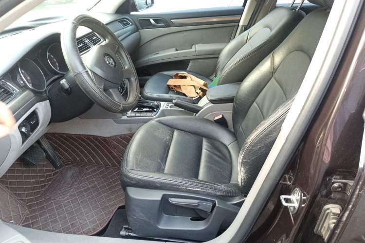 Used Skoda Superb 2013 1.4TSI DSG Sport Edition Left Front Seat