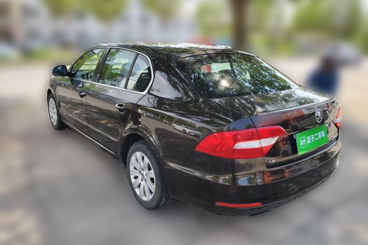 Used Skoda Superb 2013 1.4TSI DSG Sport Edition Rear Left 45 Deg