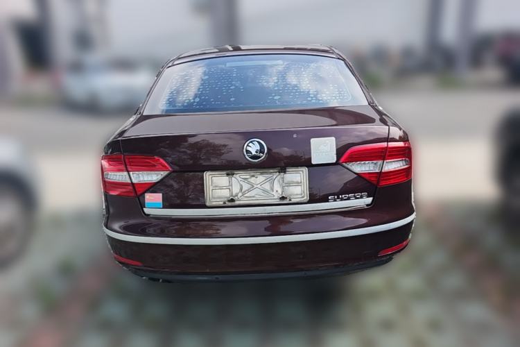 Used Skoda Superb 2013 1.4TSI Manual Shengshi Edition Rear