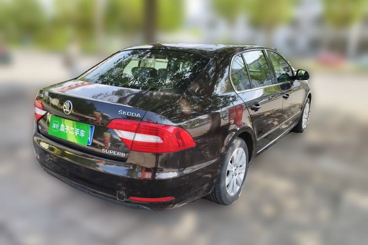 Used Skoda Superb 2013 1.4TSI DSG Sport Edition Rear Right 45 Deg