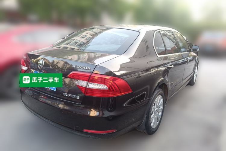 Used Skoda Superb 2013 1.4TSI DSG Sport Edition Rear Right 45 Deg