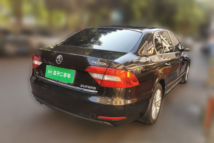 Used Skoda Superb 2013 1.8TSI Automatic Yashi Edition Rear Right 45 Deg