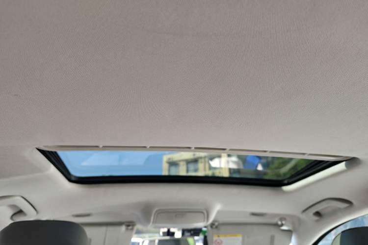 Used Skoda Superb 2013 1.8TSI Automatic MingShi Edition Headliner