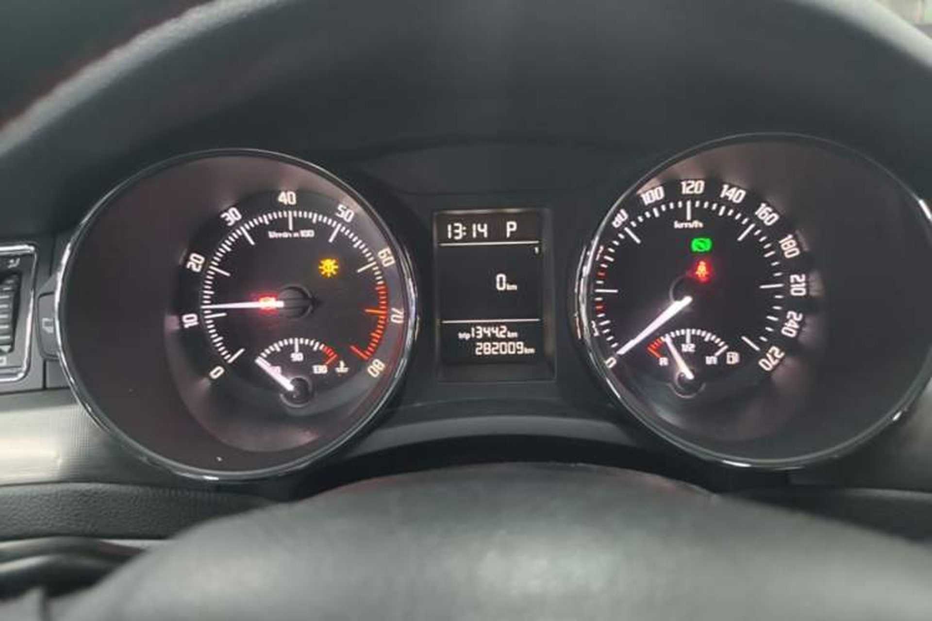 Used Skoda Superb 2013 1.4TSI DSG Sport Edition Instrument Cluster