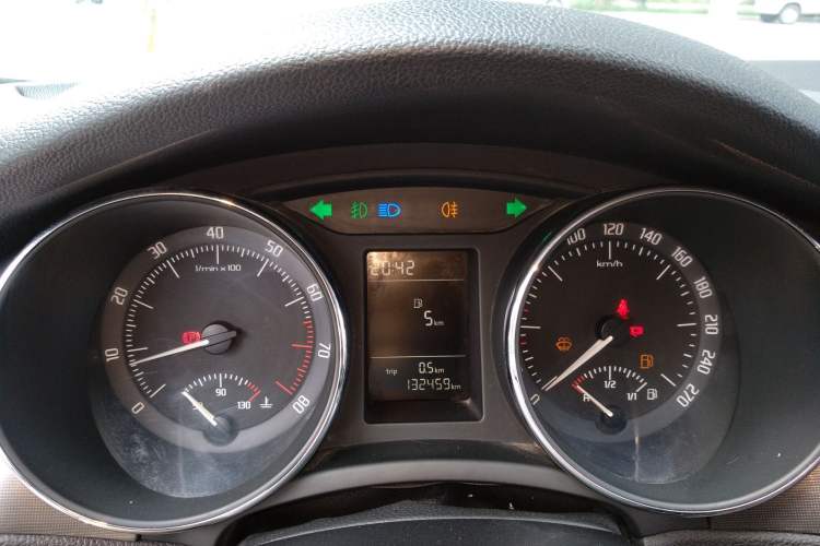 Used Skoda Superb 2013 1.4TSI Manual Shengshi Edition Instrument Cluster