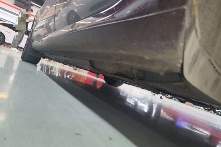 Used Skoda Superb 2013 1.4TSI DSG Sport Edition Left Side Sill