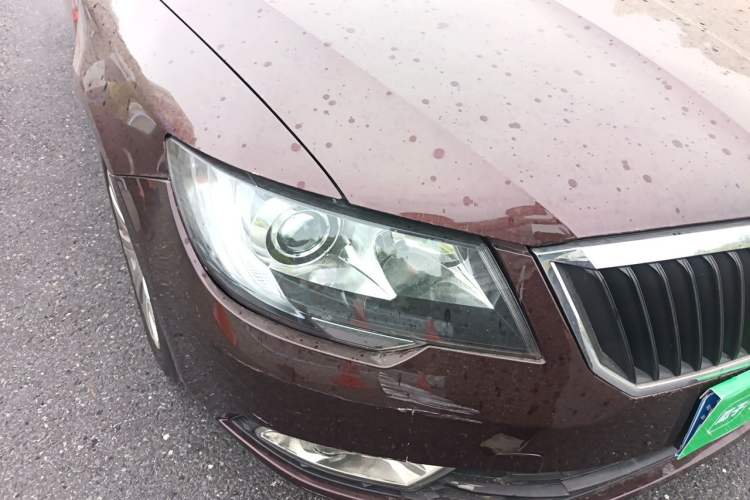 Used Skoda Superb 2013 1.4TSI DSG Sport Edition Right Front Headlight