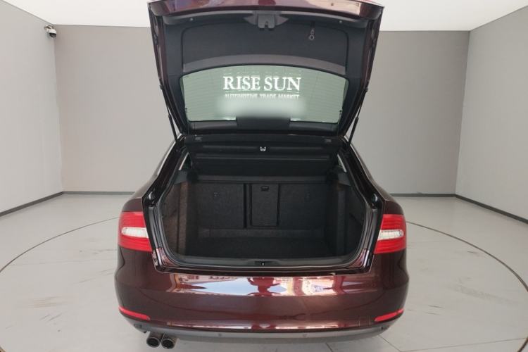 Used Skoda Superb 2013 1.4TSI DSG Sport Edition Trunk