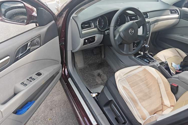 Used Skoda Superb 2013 1.4TSI DSG Sport Edition Driver Seat