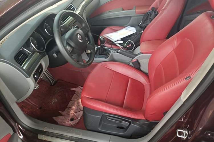 Used Skoda Superb 2013 1.4TSI Manual Shengshi Edition Driver Seat