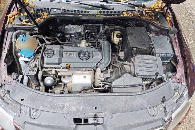 Used Skoda Superb 2013 1.4 TSI DSG Prestige Edition Engine Bay