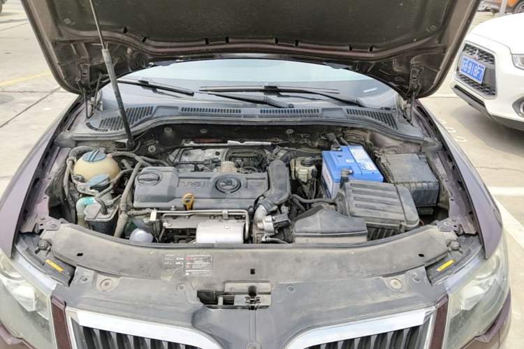 Used Skoda Superb 2013 1.4TSI DSG Sport Edition Engine Bay