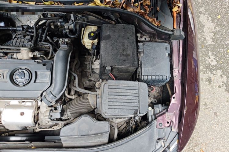 Used Skoda Superb 2013 1.4 TSI DSG Prestige Edition Engine Bay Left