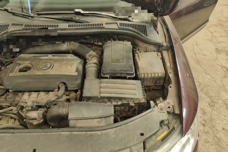 Used Skoda Superb 2013 1.8TSI Automatic MingShi Edition Engine Bay Left