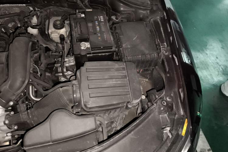 Used Skoda Superb 2013 1.4TSI DSG Sport Edition Engine Bay Left