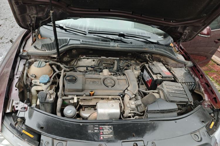 Used Skoda Superb 2013 1.4TSI DSG Sport Edition Engine Bay