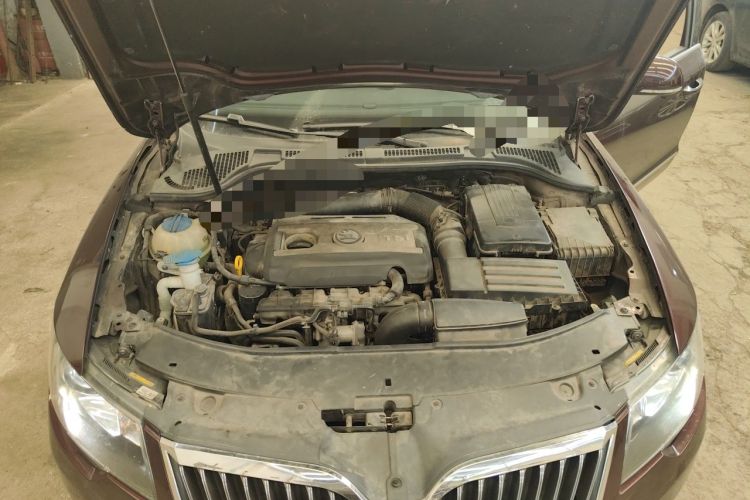 Used Skoda Superb 2013 1.8TSI Automatic MingShi Edition Engine Bay